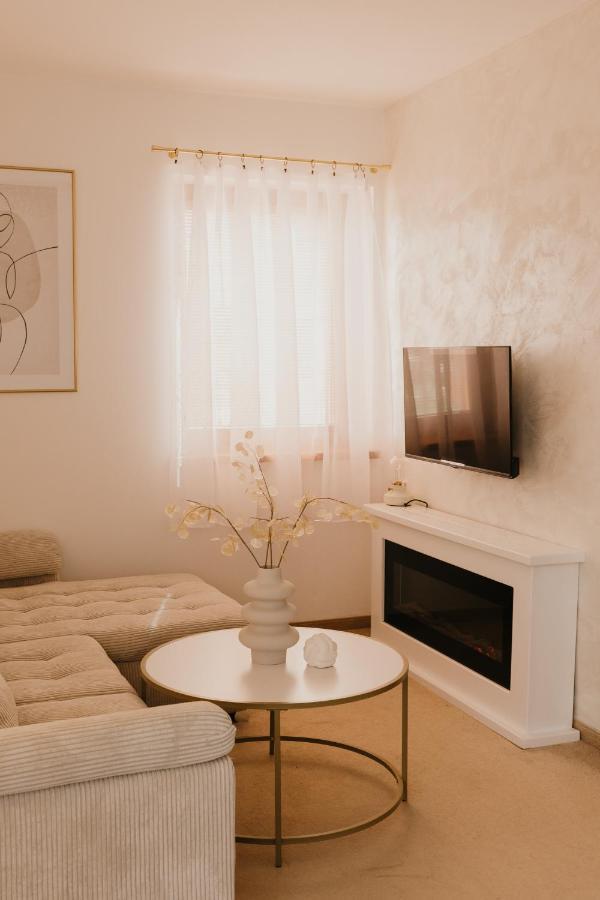 Hill View Apartment Tatragolf เวลคา ลอมนิตซา ภายนอก รูปภาพ