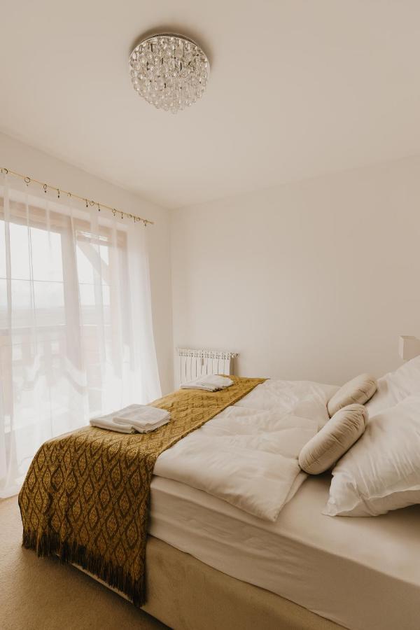 Hill View Apartment Tatragolf เวลคา ลอมนิตซา ภายนอก รูปภาพ